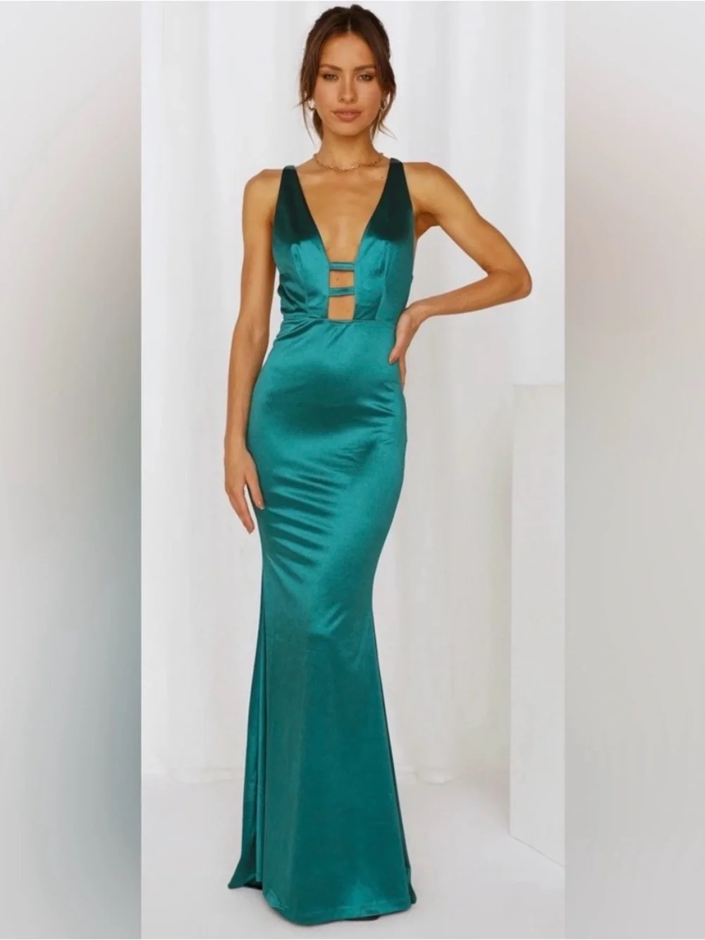 Hello Molly regal moment maxi dress